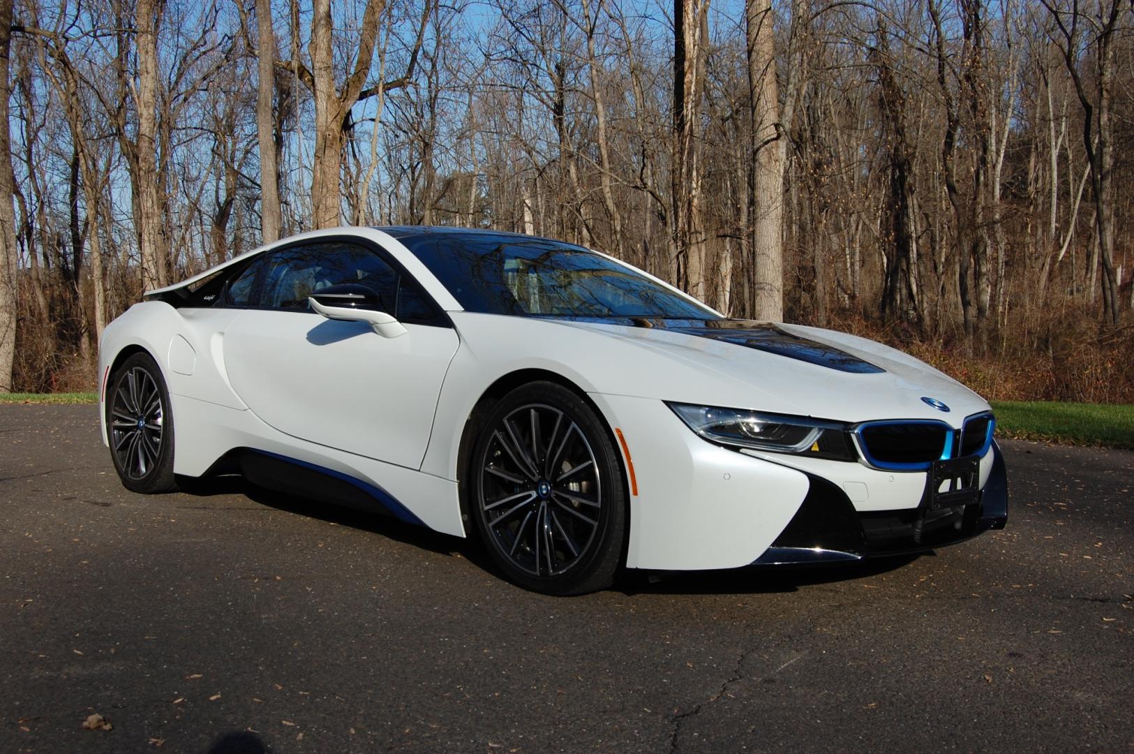 2019 White /Brown Leather BMW i8 (WBY2Z4C50KV) with an 3 cylinder Turbo/ Electric drive engine, Automatic transmission, located at 6528 Lower York Road, New Hope, PA, 18938, (215) 862-9555, 40.358707, -74.977882 - Here we have a beautiful looking and driving 2019 BMW i8 with 7,497 miles. This BMW has a 3 cylinder turbo gas engine with electric motors putting power to all four wheels via an automatic transmission. The interior offers brown leather, keyless entry, cruise control, tilt steering wheel, power wind - Photo#13